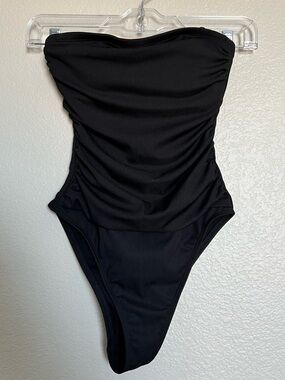 Shade & Shore Black Strapless Women’s One-Piece Swimsuit | Size XS